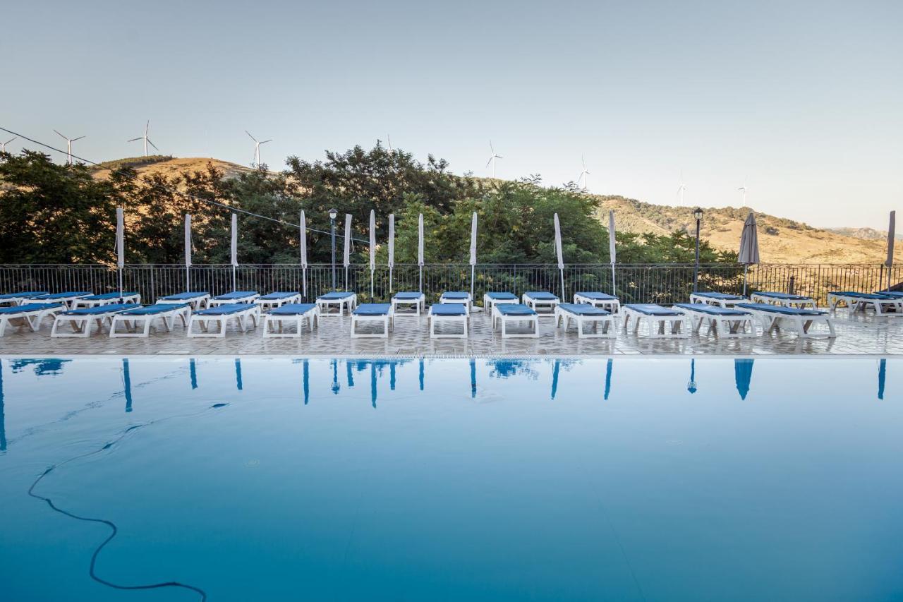 Agri-Hotel Da Marianna Resort & Spa Santa Domenica Vittoria Exterior foto